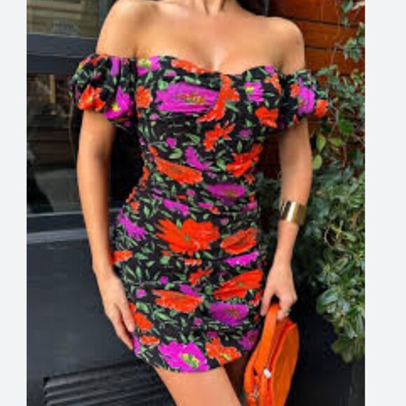 Zara Dresses & Skirts - Zara floral off the shoulder mini dress